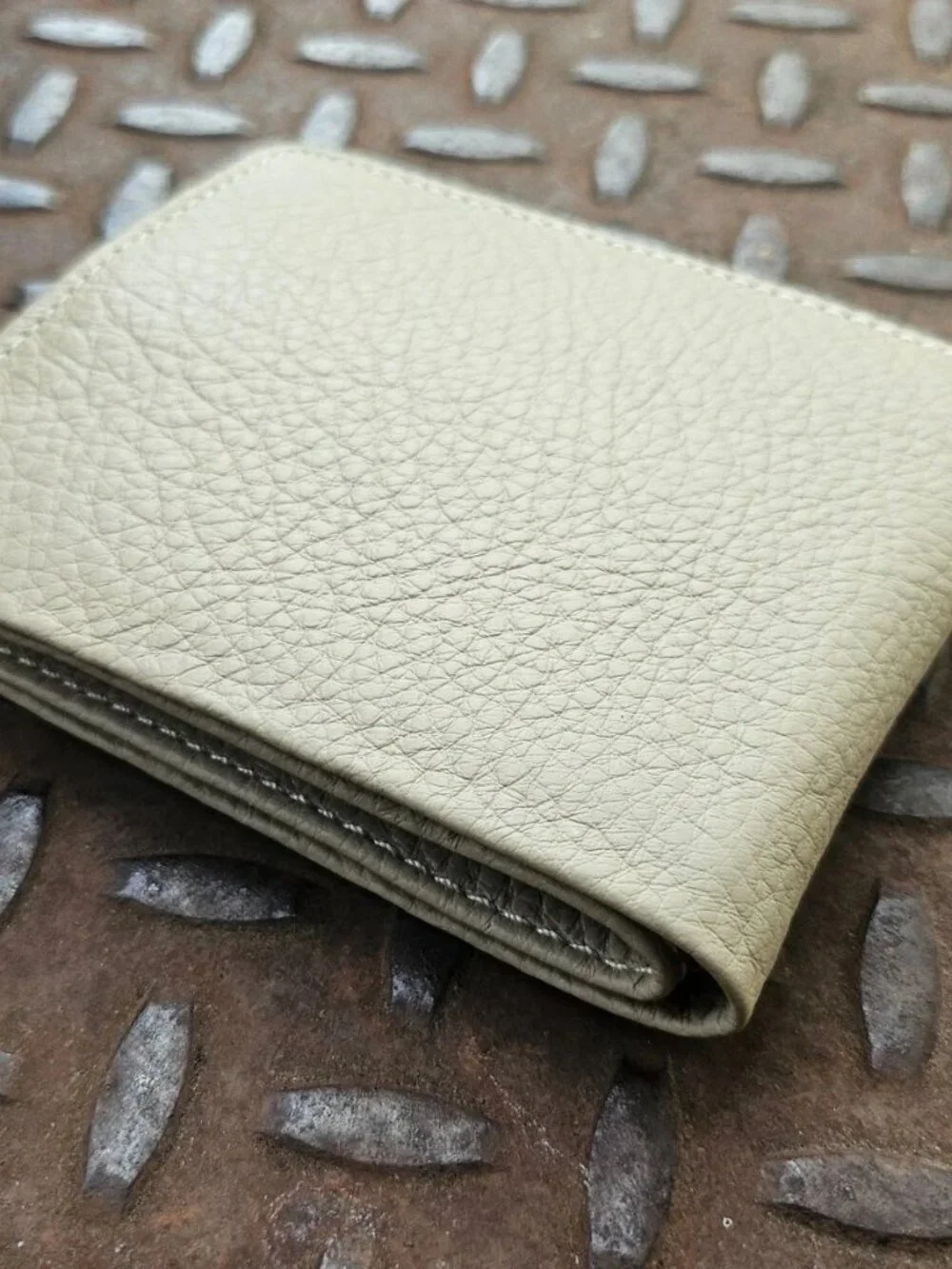 Handmade Billfold Wallet Beige Genuine Leather Bifold Card Holder Purse New